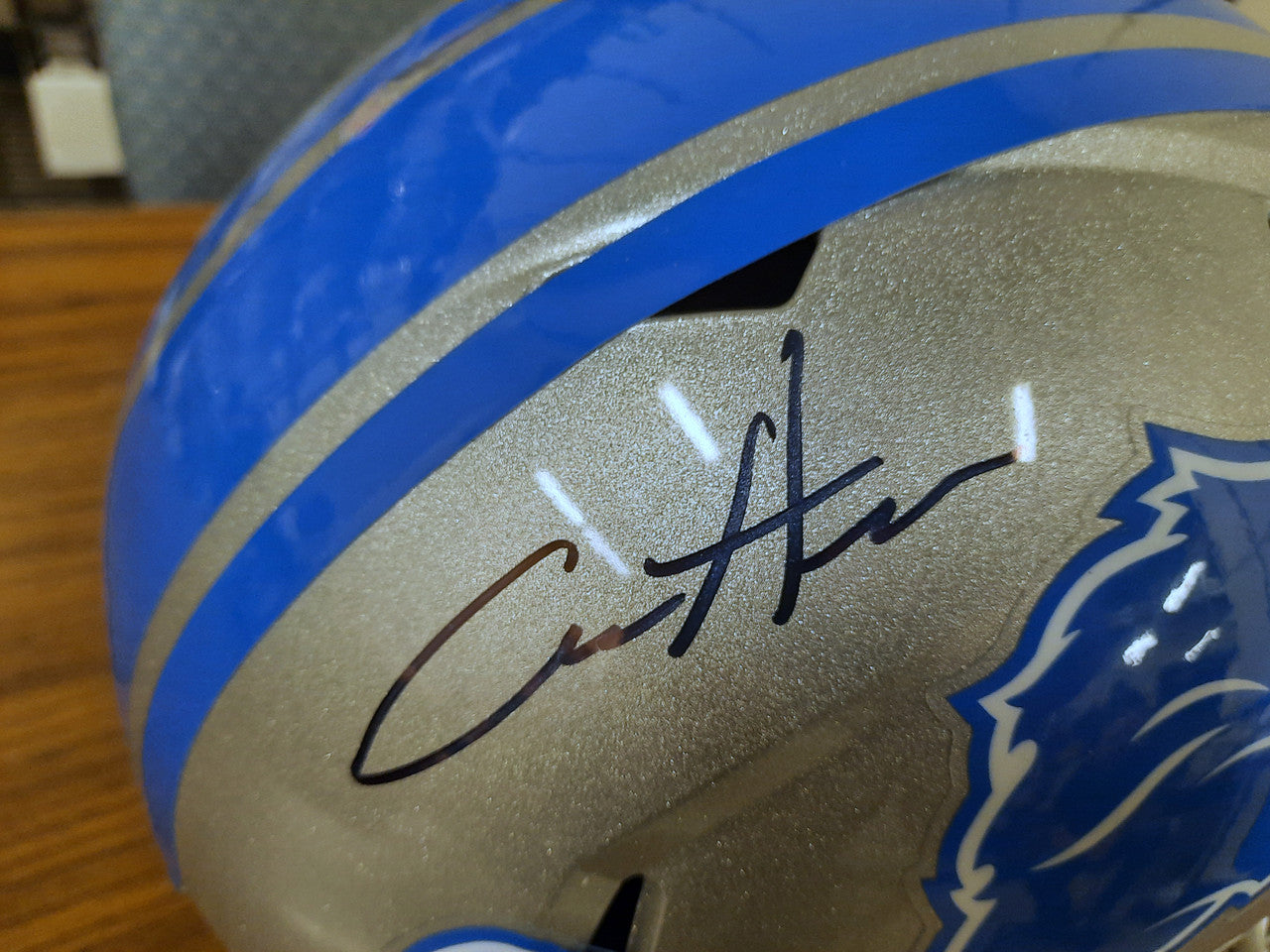 Aidan Hutchinson Signed Autographed Helmet Replica Lions Beckett Witnessed