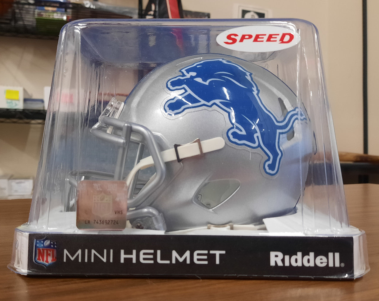 Aidan Hutchinson Signed Autographed Lions Riddell Speed Mini Helmet Beckett Witnessed