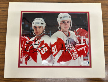 Steve Yzerman/Sergei Fedorov Signed Autographed 8x10 Photo JSA AK60611