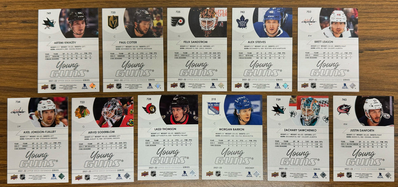 2021-22 Upper Deck Young Guns Lot of 33 Holtz Pinto Daws