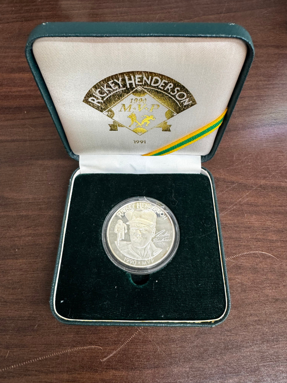 Great West Mint Rickey Henderson 1990 MVP One Troy Ounce Silver Coin in Box
