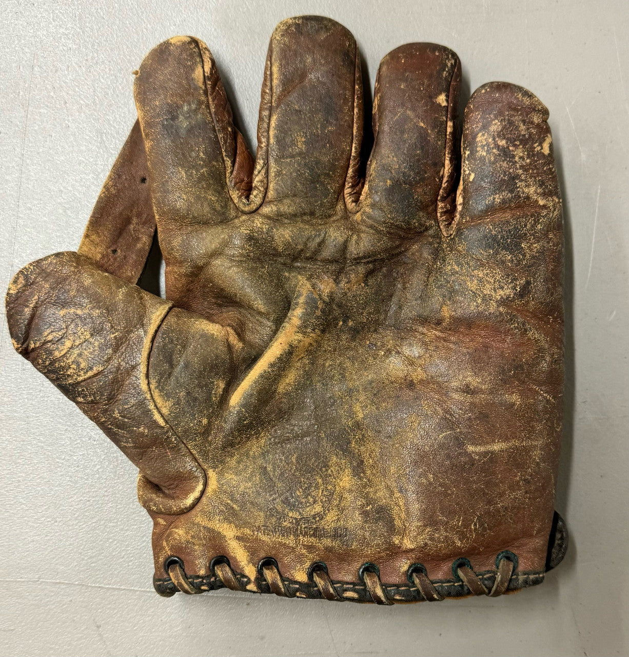 1910s Reach Vintage Fielder's Baseball Glove
