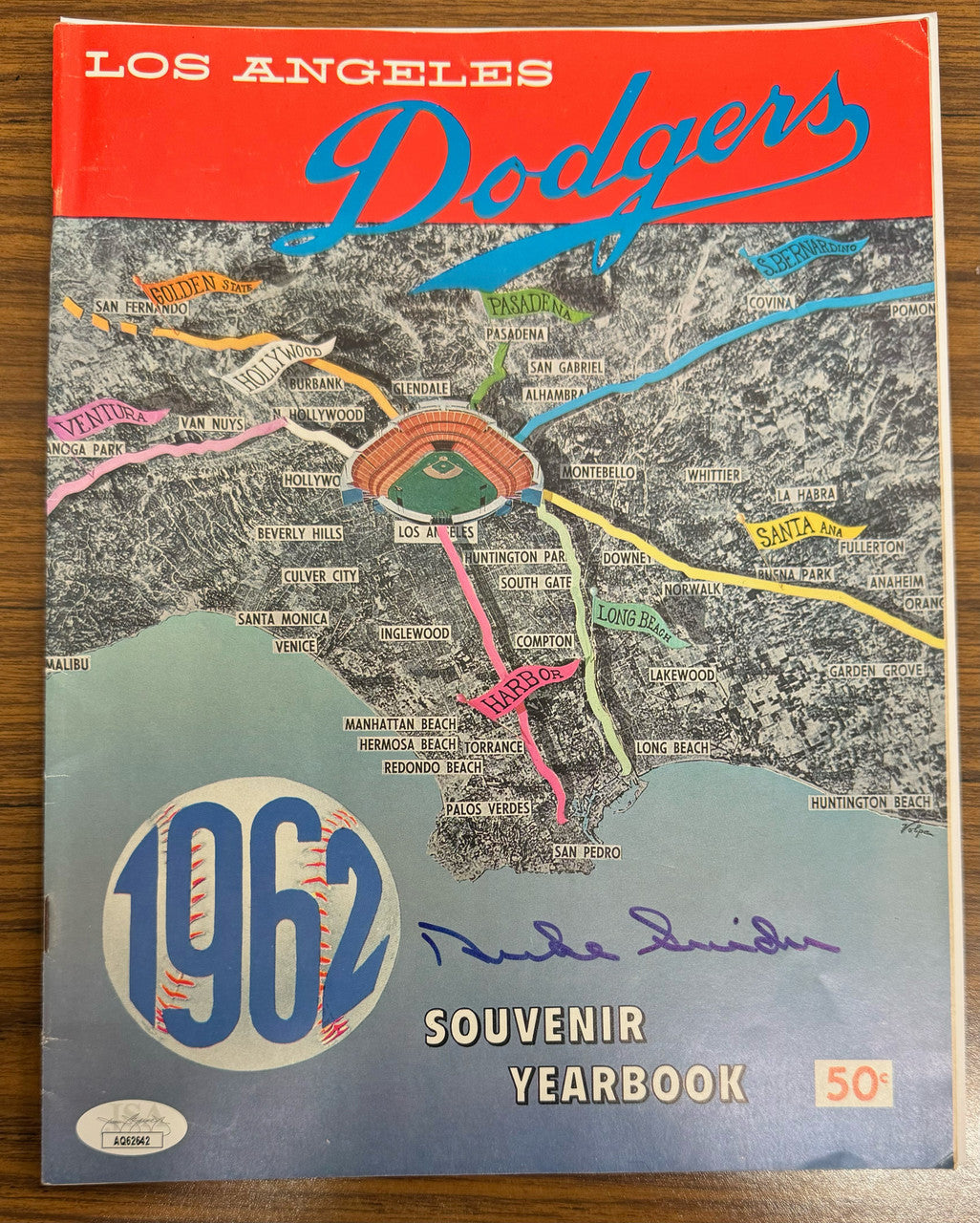 Duke Snider Signed Autographed 1962 Dodgers Yearbook JSA