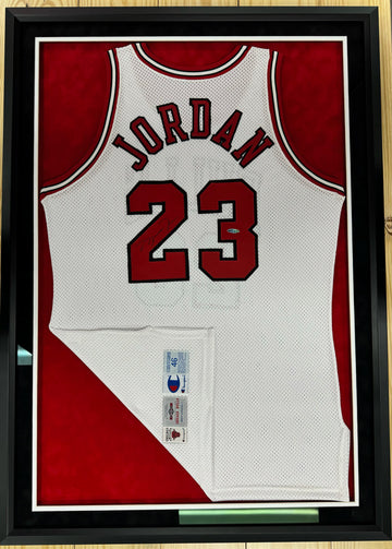 1995-96 Michael Jordan Bulls Signed Auto Home Champion Jersey Framed UDA JSA