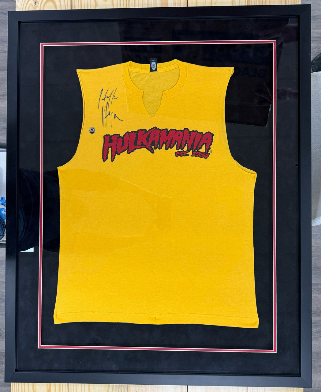 Hulk Hogan Signed Autographed Hulkamania T-Shirt Framed PSA/DNA