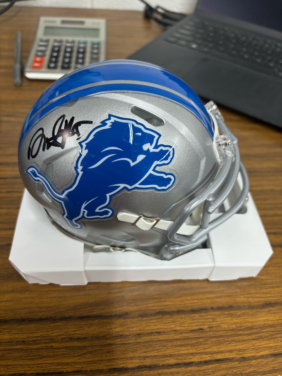 David Montgomery Signed Autographed Mini Helmet BAS