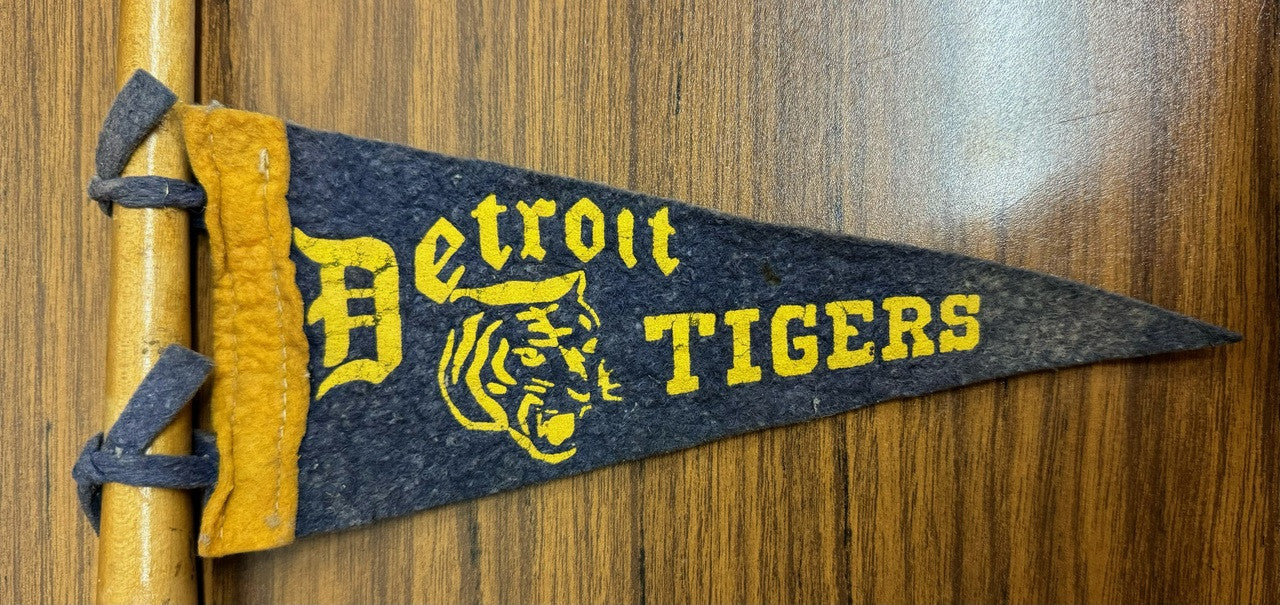 1930s Vintage Detroit Tigers Mini Bat with Mini Pennant