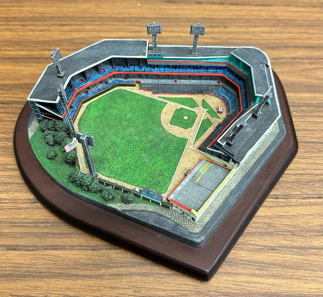 Danbury Mint Forbes Field Replica MLB Pittsburgh Pirates in Box