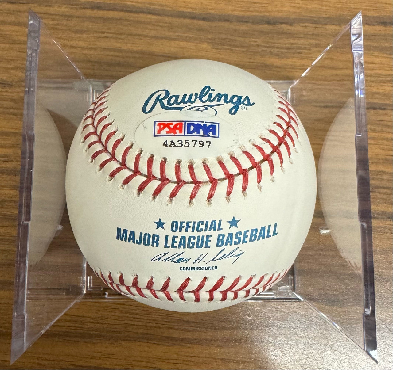 Pete Rose Signed Autographed Rawlings OMLB Baseball WS Champs Inscription PSA