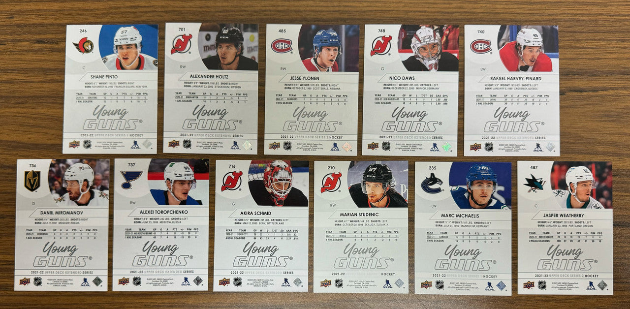 2021-22 Upper Deck Young Guns Lot of 33 Holtz Pinto Daws