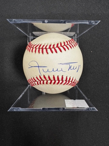 Willie Mays Signed Autographed Rawlings ONL Baseball JSA *7091
