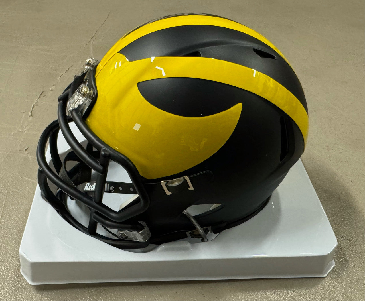 Zak Zinter Mike Sainristil Signed Autographed Michigan Mini Helmet JSA