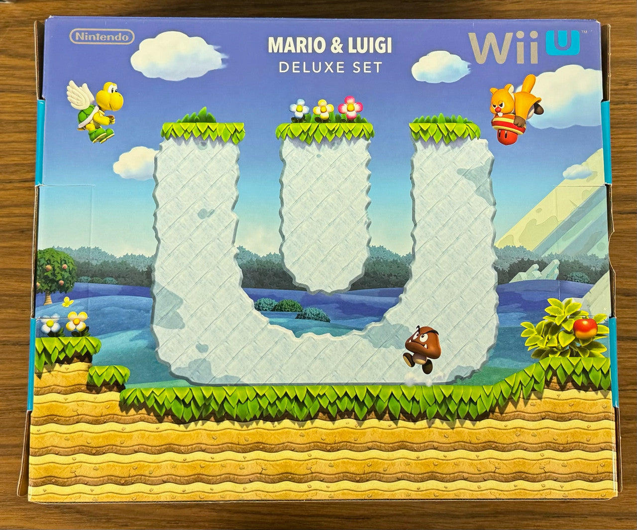 Nintendo Wii U Super Mario & Luigi Deluxe Console 32GB Brand New Never Opened