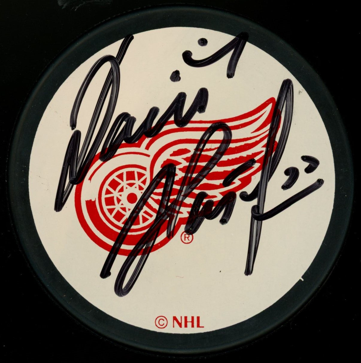 Dominik Hasek Signed Autographed Detroit Red Wings Puck Hockeytown