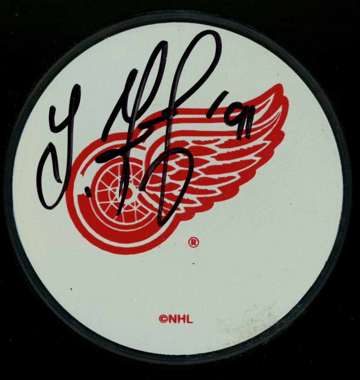 Sergei Fedorov Signed Autographed Detroit Red Wings Puck Hockeytown