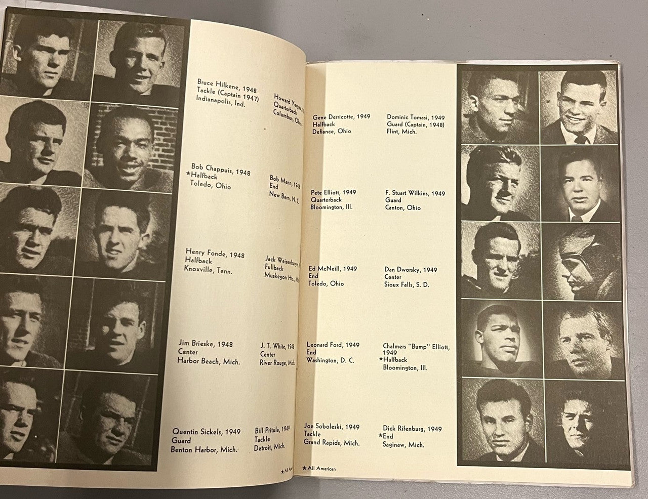 1949 University of Michigan Football Review Magazine