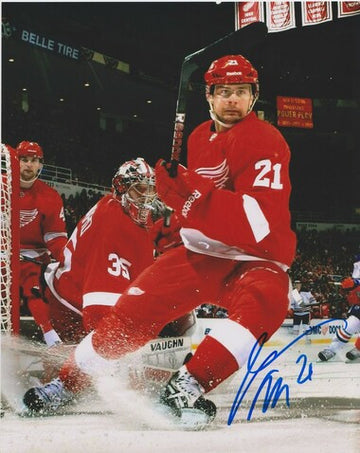 Tomas Tatar Detroit Red Wings NHL 16x20" Autographed Photo w/ JSA Certification