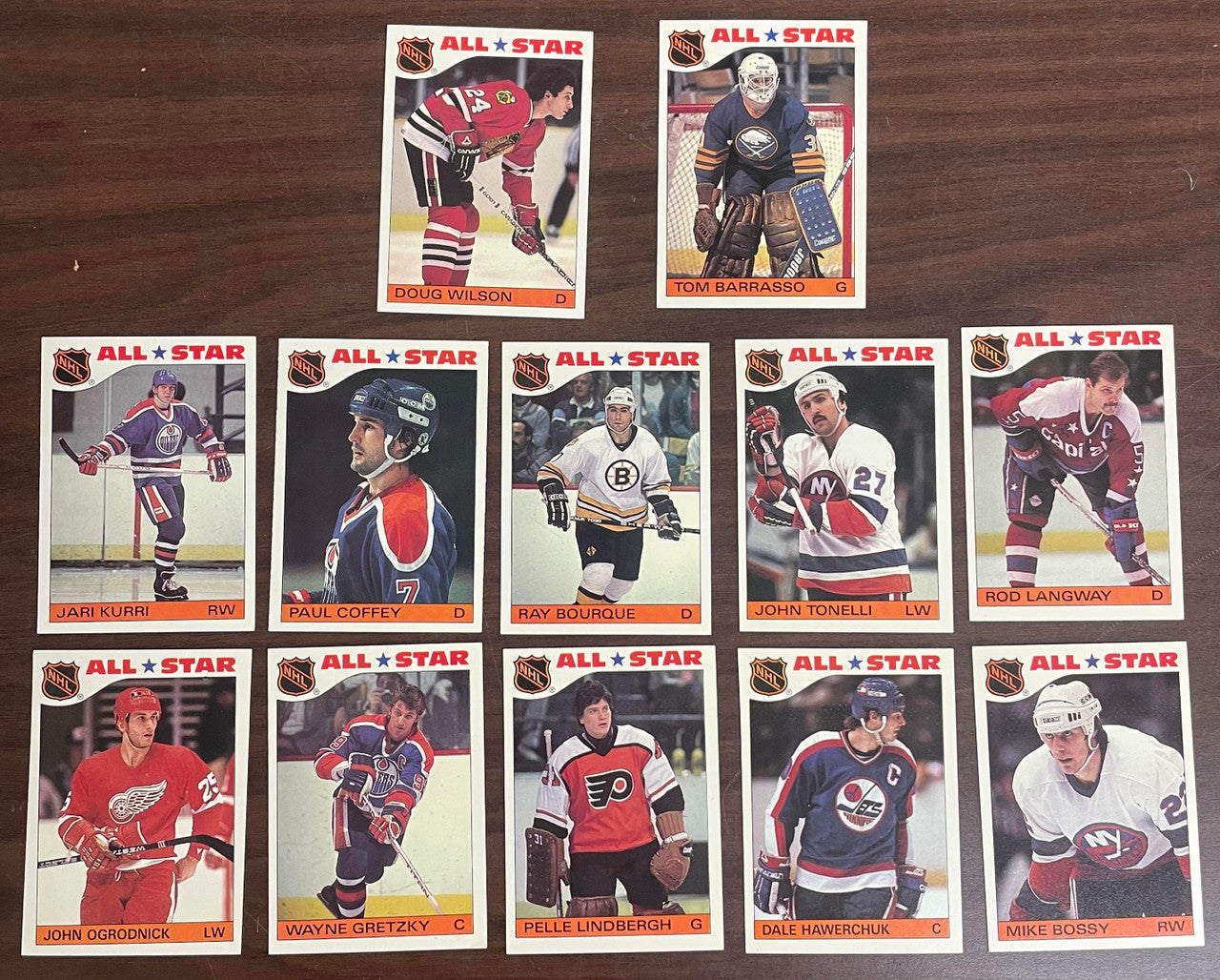1985-86 Topps Hockey Near Complete Set 164/165 + Stickers (12) NM-MT