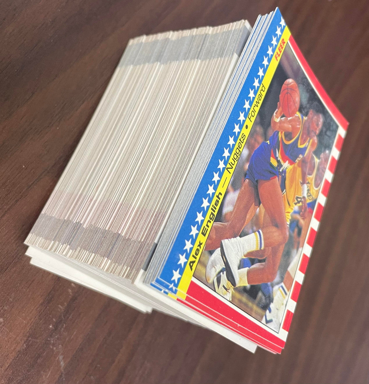 1987-88 Fleer Basketball Complete Set (132) w/ Stickers (11) NM