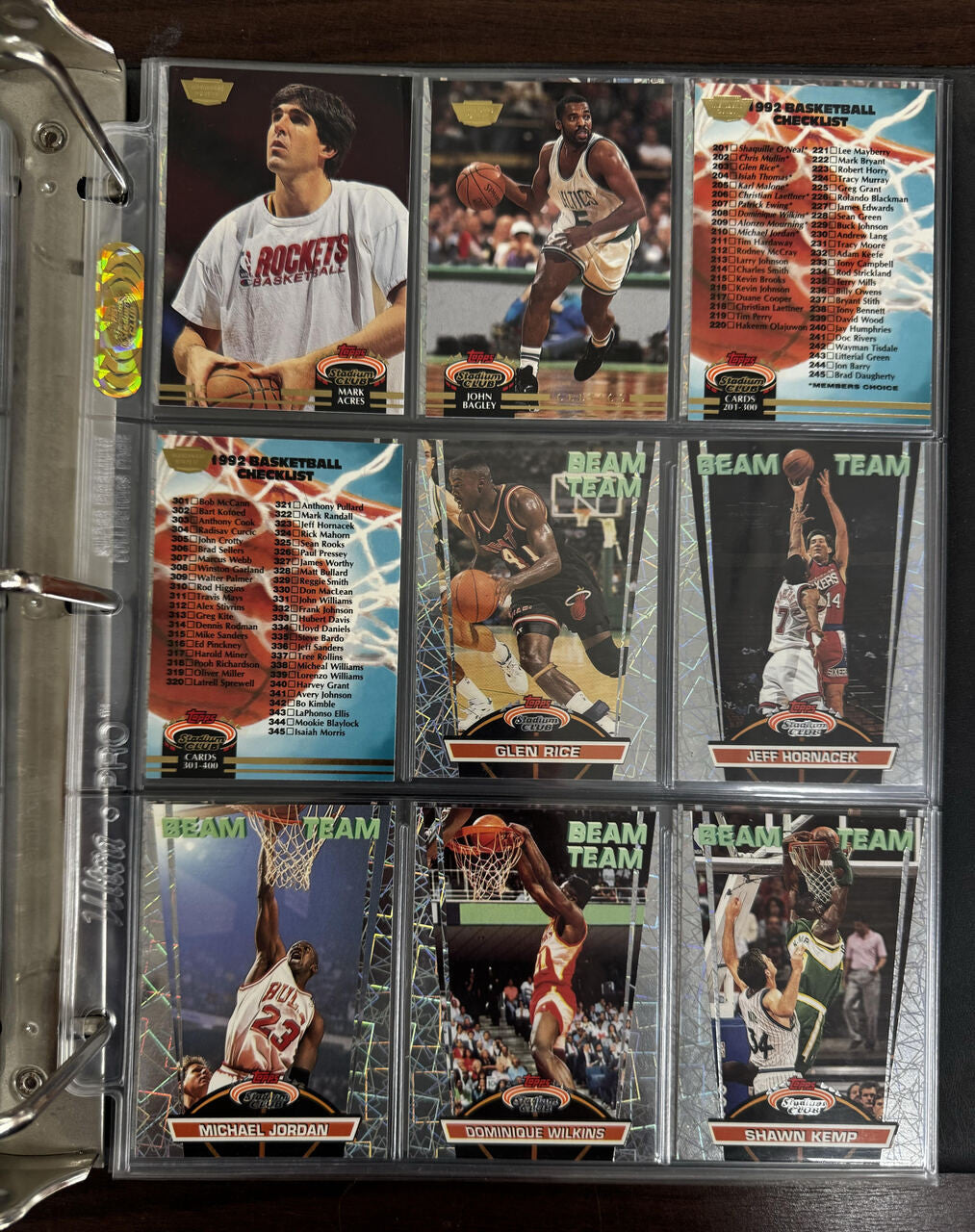 1992-93 Stadium Club Basketball Members Only Complete Set in Binder w/ Beam Team